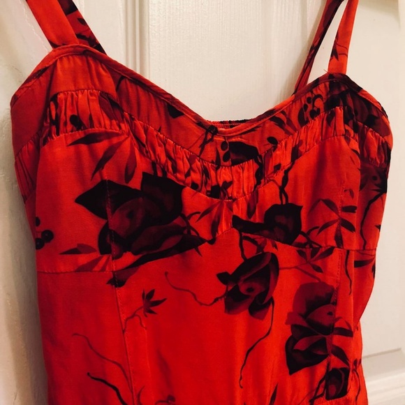 Free People Red Floral Romper, Size 2 - Picture 3 of 8